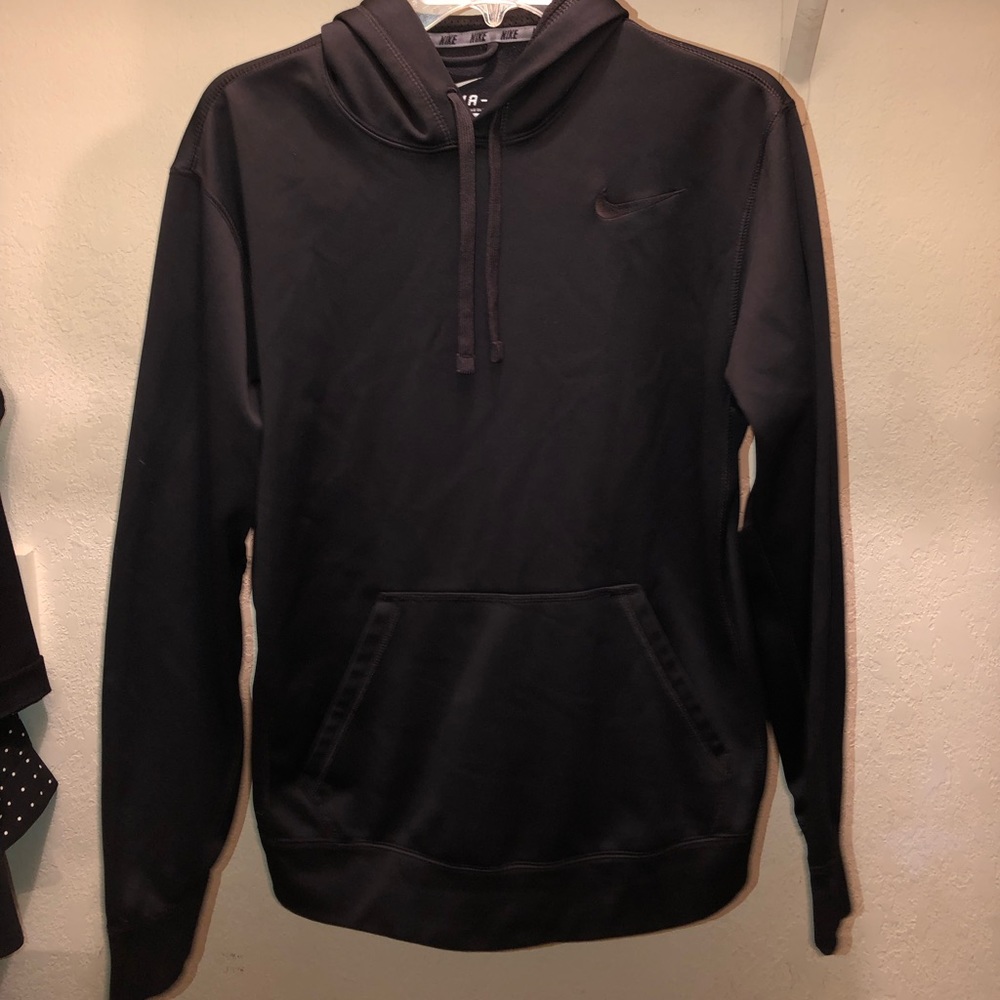 Black nike hoodie/ pullover